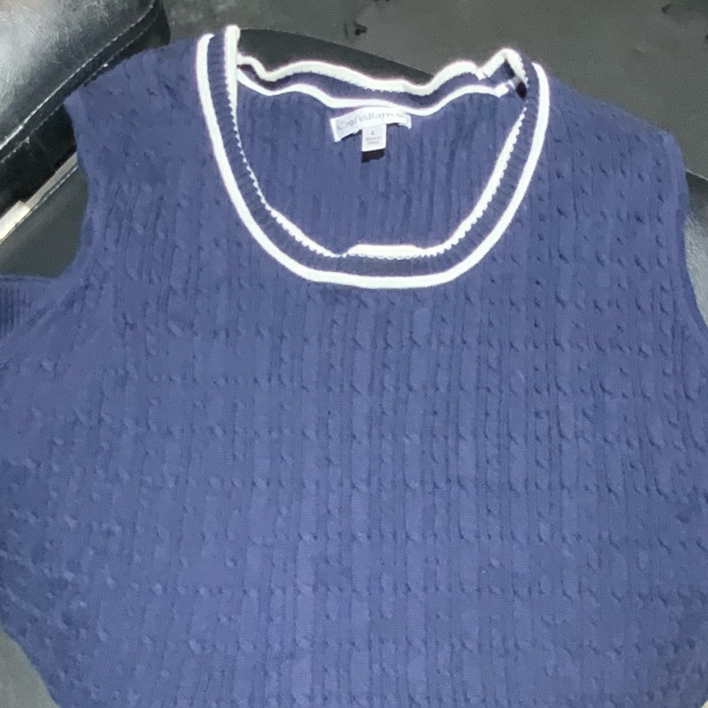 Men’s sweater vest